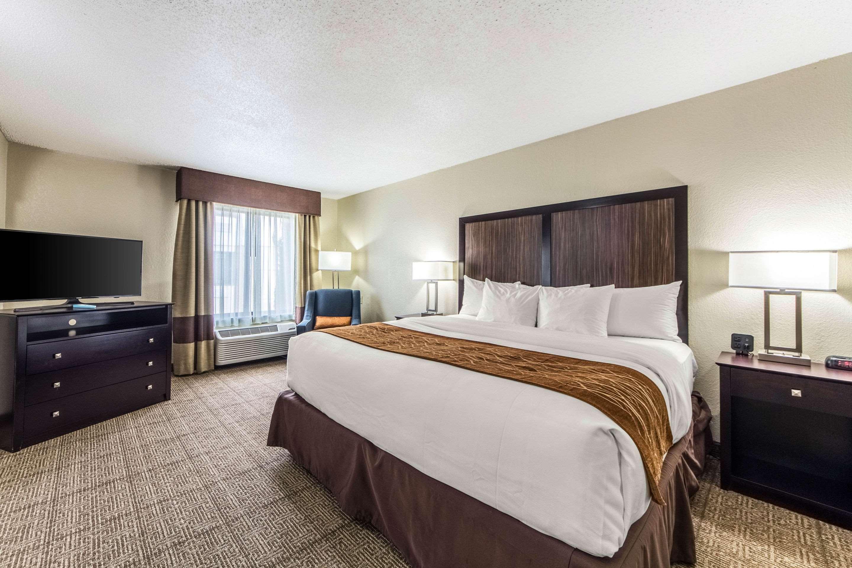 Comfort Inn Dallas Park Central Kültér fotó