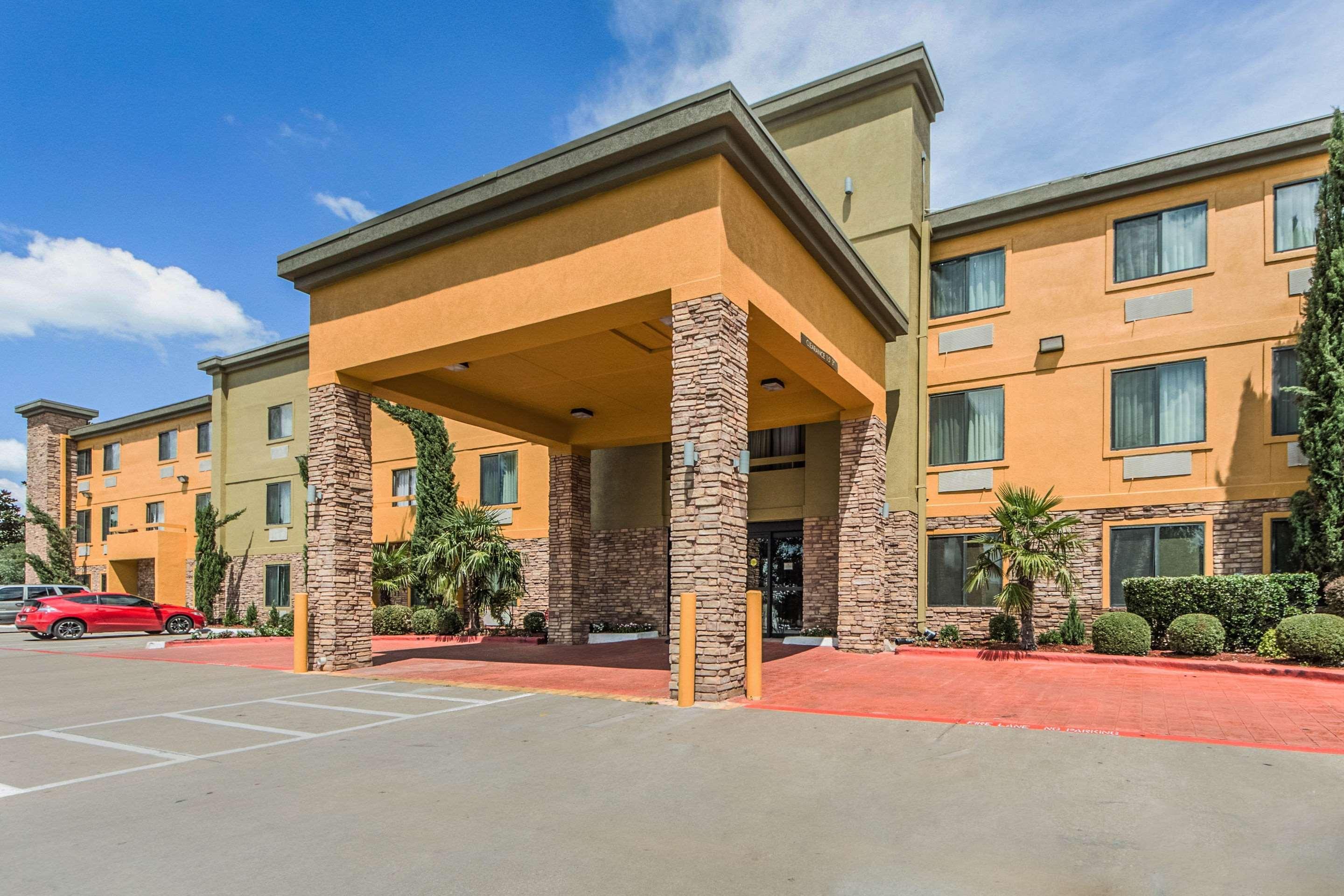 Comfort Inn Dallas Park Central Kültér fotó