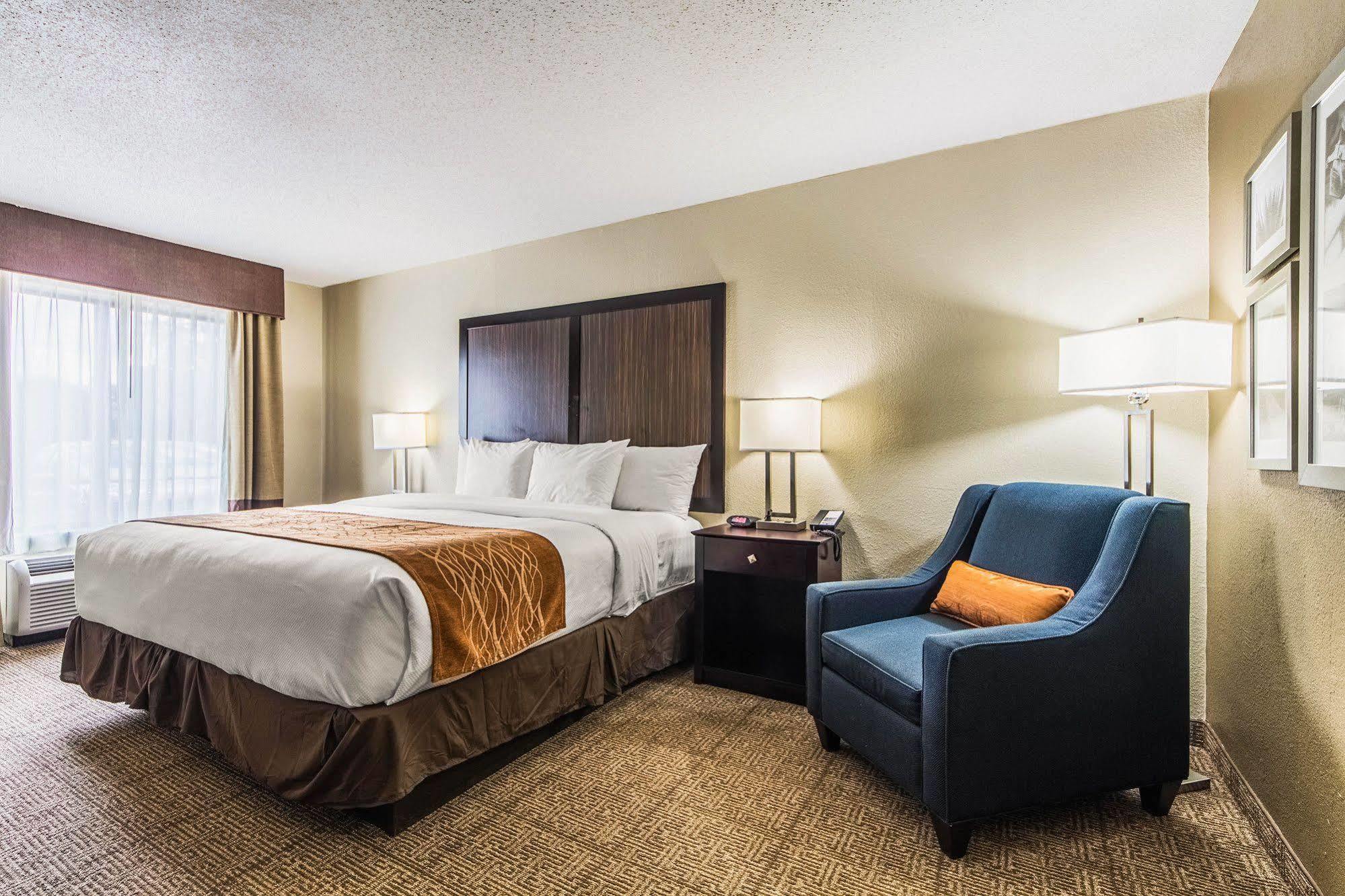 Comfort Inn Dallas Park Central Kültér fotó
