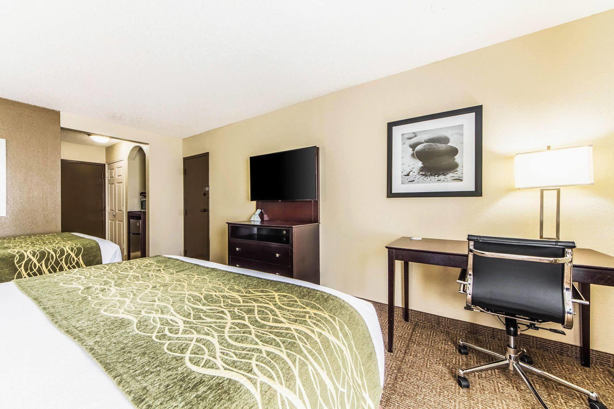 Comfort Inn Dallas Park Central Kültér fotó